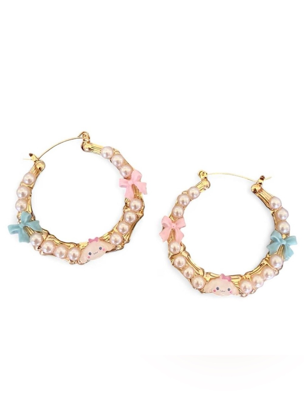 Gold-Tone door knocker Pearl Hoop Earrings with Pink & Blue Bows